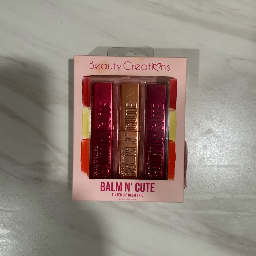 Beauty Creations Red and Gold Moisturizer Set